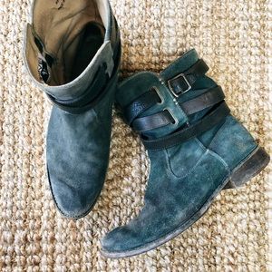 Distressed FRYE boots